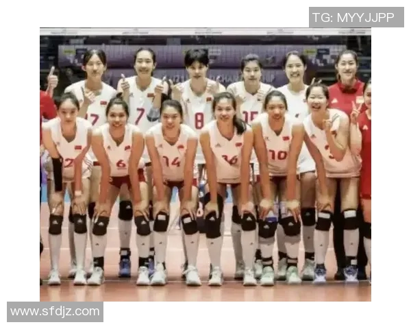 南京排球队以74分领跑世界杯积分榜展现强大实力与团队合作精神